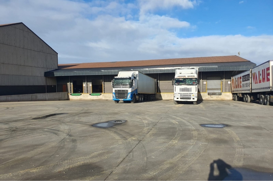 Commercial Property for Sale in Markman Industrial Eastern Cape